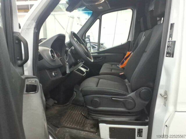 Furgão Mercedes-Benz Sprinter 317 CDI,L2H2,Automatik,Kamera,Navi