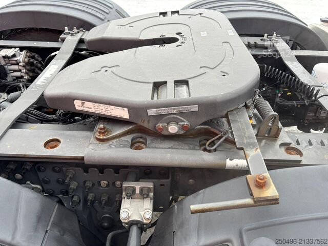 Trattore standard Volvo FM 460 6x2/4 VOLVO DEMO TRUCK ! ONLY 1362 km ! ...