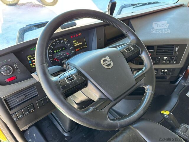 Wywrotka Volvo FH 16 650 6x4 RETARDER / TANDEM AXLE LIFT / BOX...