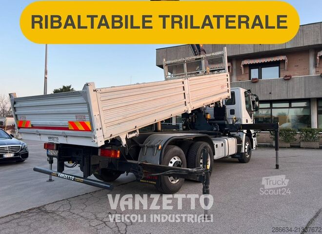 Autocamion cu macara Iveco 260S36