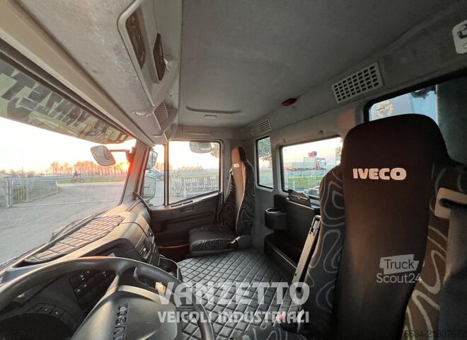 Autocamion cu macara Iveco 260S36