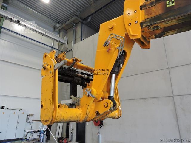 Телескопічний навантажувач JCB 540-170