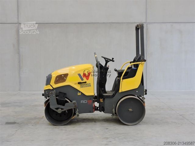 مدحلة أسطوانة واحدة WACKER Neuson RD18
