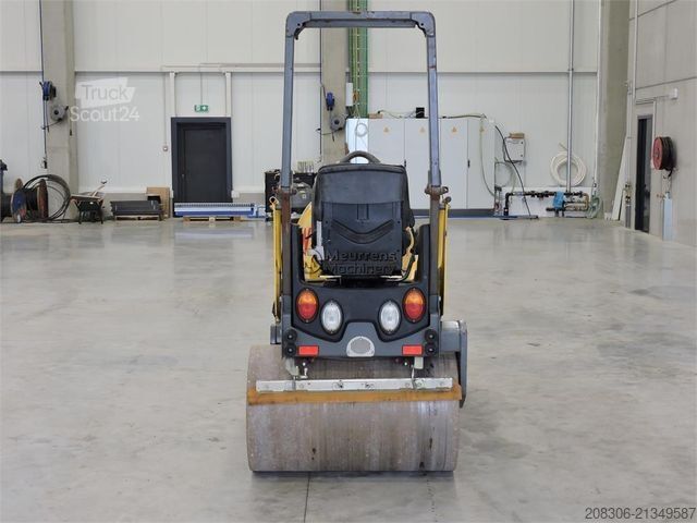 مدحلة أسطوانة واحدة WACKER Neuson RD18