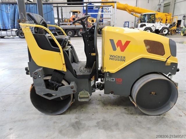 مدحلة أسطوانة واحدة WACKER Neuson RD18