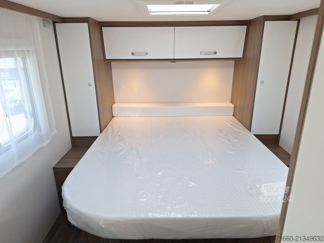 Półzintegrowany kamper CARADO V 339 Automatik