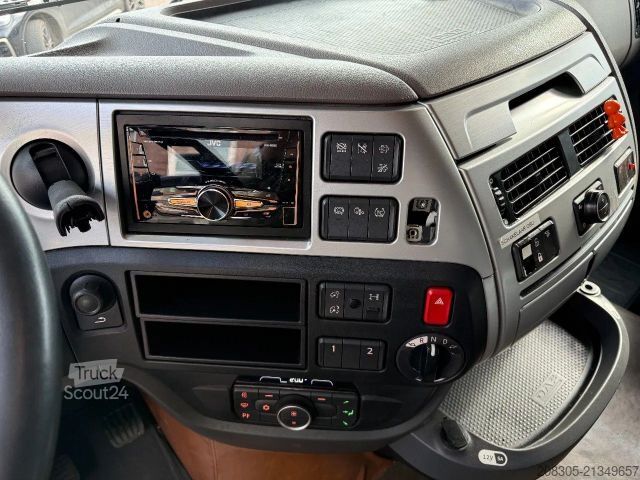 Standard tractor unit DAF XF 450 XF450 4X2 SSC / full spoilers / 2x tank /