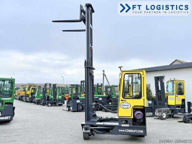 Chariot élévateur multidirectionnel Combilift C4000 GAS DUPLEX 4600 FORK POSITIONER