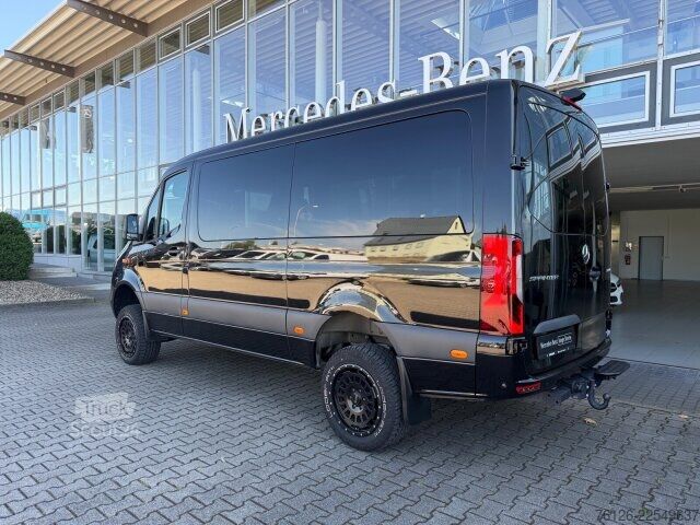 Slēgtais furgons Mercedes-Benz Sprinter 319 CDI 4x4 STANDHZG+AHZV+DISTR+LED+BC