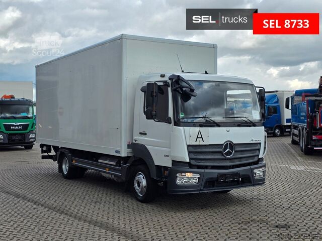Transporter mit Koffer MERCEDES-BENZ Atego 818 | 3 Sitzen | Ladebordwand