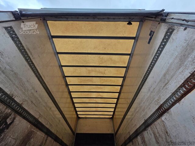Transporter mit Koffer MERCEDES-BENZ Atego 818 | 3 Sitzen | Ladebordwand