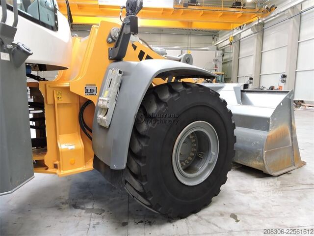 Carregadora de rodas LIEBHERR L566 Xpower
