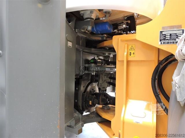 Carregadora de rodas LIEBHERR L566 Xpower