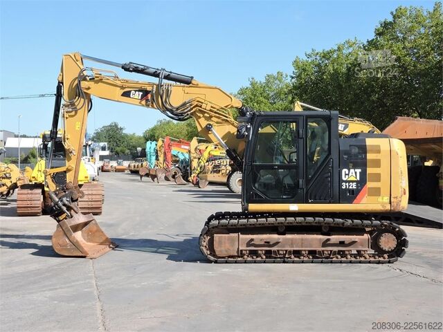 Excavatrice à chaînes CATERPILLAR 312EL
