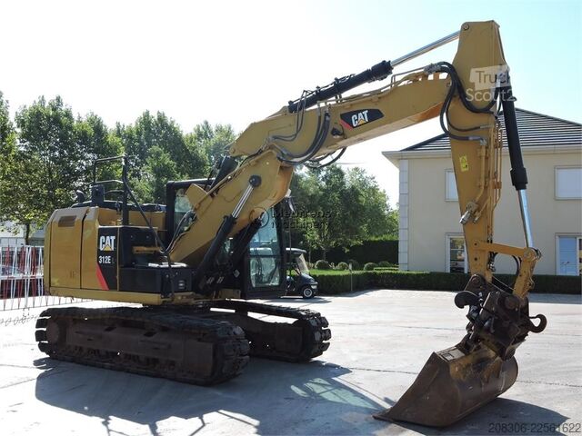 Excavatrice à chaînes CATERPILLAR 312EL