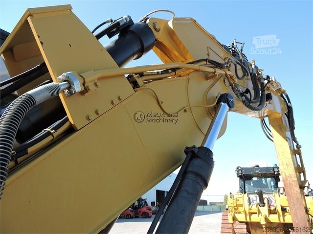 Excavatrice à chaînes CATERPILLAR 312EL