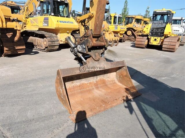 Excavatrice à chaînes CATERPILLAR 312EL