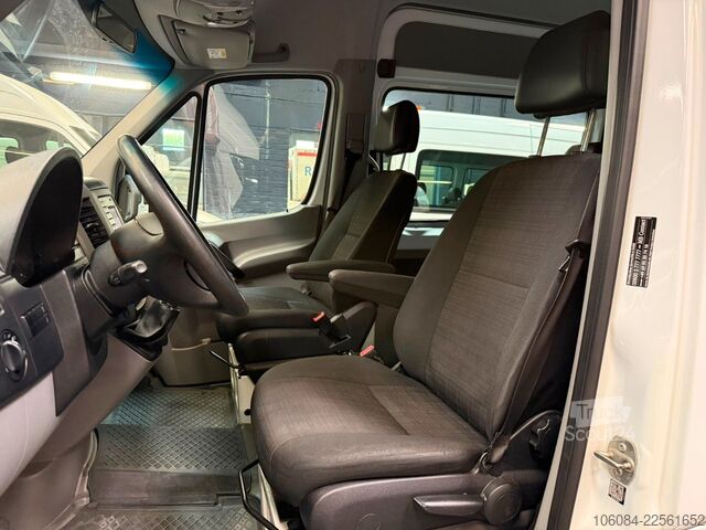 Minibus MERCEDES-BENZ Sprinter Kombi L2-H2 9 Sitze Klima Standh 1.Hand