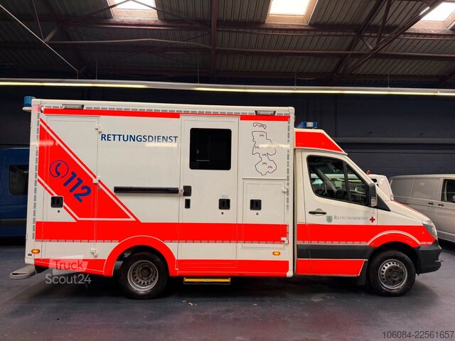 Samochód strażacki MERCEDES-BENZ Sprinter 519 Rettungswagen Ferno-Trage 1.Hand