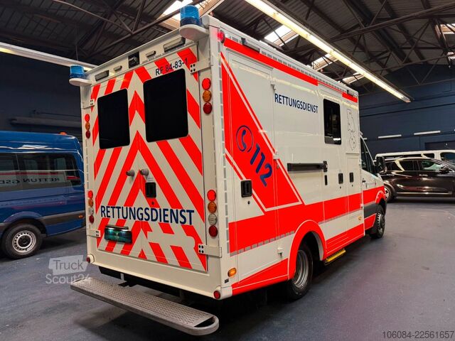 Samochód strażacki MERCEDES-BENZ Sprinter 519 Rettungswagen Ferno-Trage 1.Hand