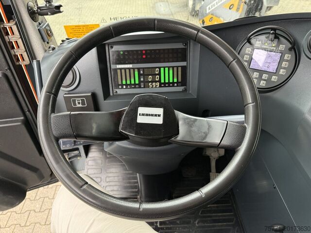 Terepjáró daru Liebherr LTM 1070-4.2 DŹWIG SAMOJEZDNY