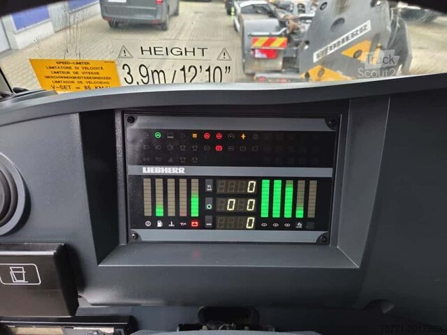 Terepjáró daru Liebherr LTM 1070-4.2 DŹWIG SAMOJEZDNY