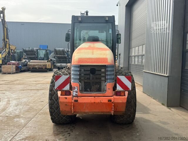 Einfache Nockenwalze Hamm 3412 incl. Padfoot shields
