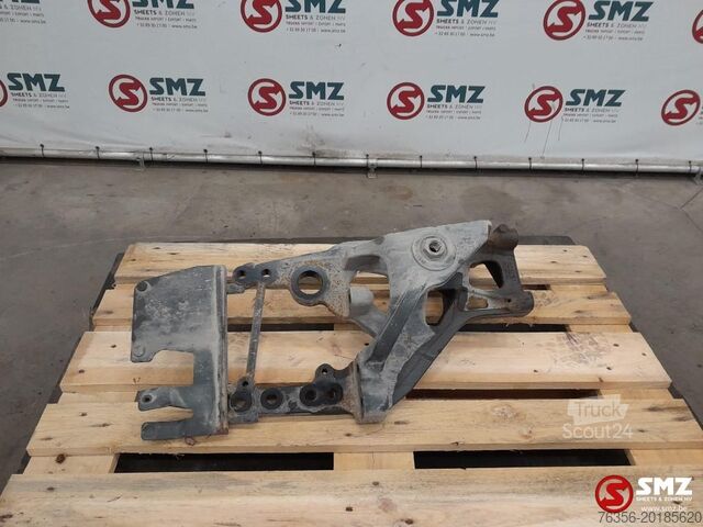 Частина шасі Daf Occ cabineveerbevestiging links DAF