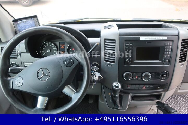 Пожарная машина MERCEDES-BENZ Sprinter RTW 519CDI 1.Hand/ Navi / Fzg Nr: A79