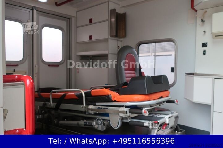 Пожарная машина MERCEDES-BENZ Sprinter RTW 519CDI 1.Hand/ Navi / Fzg Nr: A79