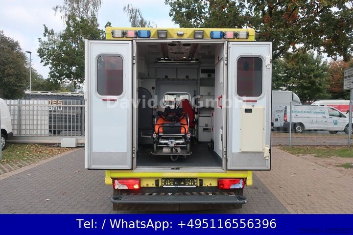 Пожарная машина MERCEDES-BENZ Sprinter RTW 519CDI 1.Hand/ Navi / Fzg Nr: A79