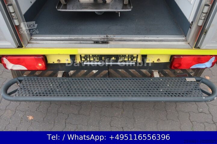 Пожарная машина MERCEDES-BENZ Sprinter RTW 519CDI 1.Hand/ Navi / Fzg Nr: A79