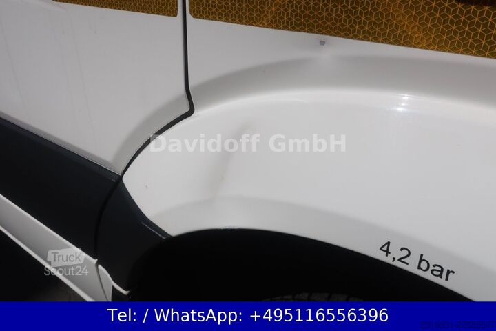Ugunsdzēsēju automašīna MERCEDES-BENZ Nr.B11 Sprinter 516CDI 4X4 RTW / Kamera /