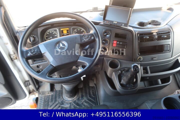 Laatikkoauto MERCEDES-BENZ Atego 818 1.Hand / Ladeboardwand Nr.1233