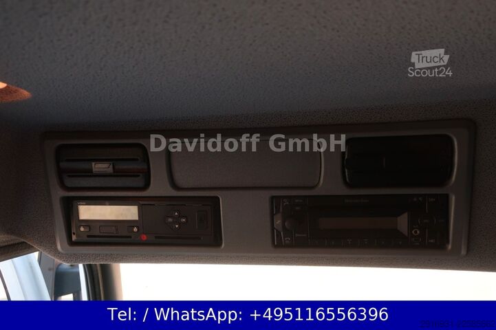 Laatikkoauto MERCEDES-BENZ Atego 818 1.Hand / Ladeboardwand Nr.1233
