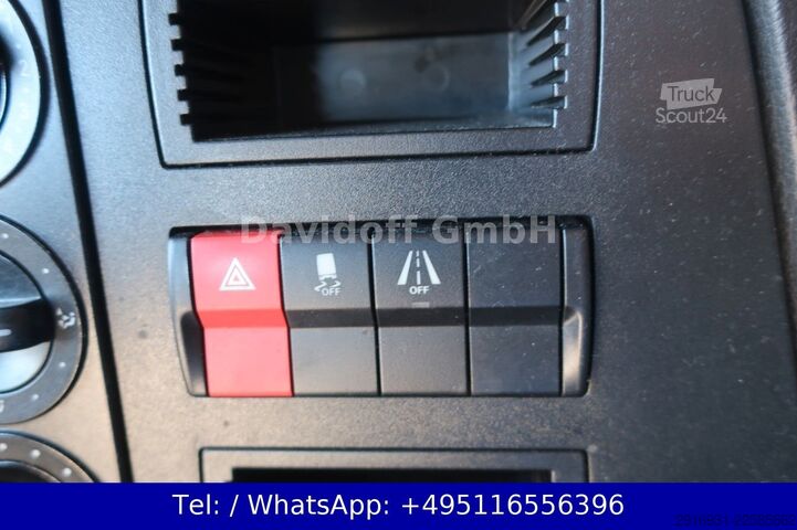 Laatikkoauto MERCEDES-BENZ Atego 818 1.Hand / Ladeboardwand Nr.1233