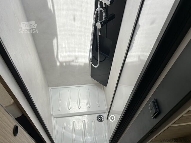 Camper integrado Pilot G690GJ | FIAT Ducato 2.2 Mjet Euro 6e 140 PS Auto | 2025