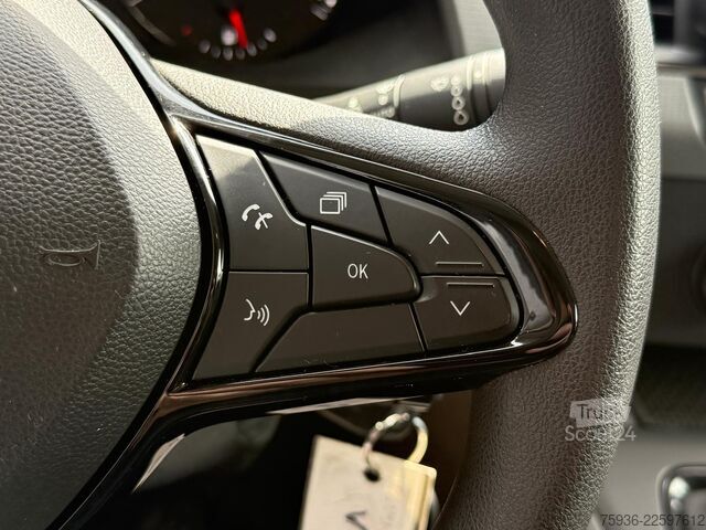 Slēgtais furgons Renault Kangoo 1.5 dCi 75pk Luxe L1 AC Cruise PDC Led 0...
