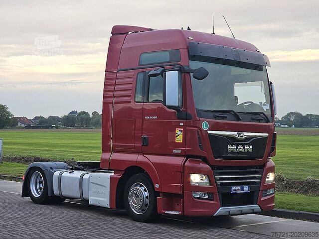 Standard-SZM MAN 18.460 TGX