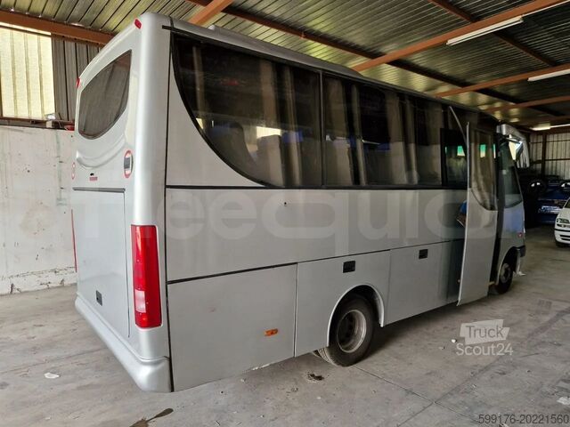Autocar de tourisme Iveco 65C15/70