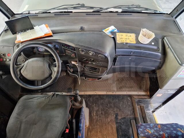 Autocar de tourisme Iveco 65C15/70