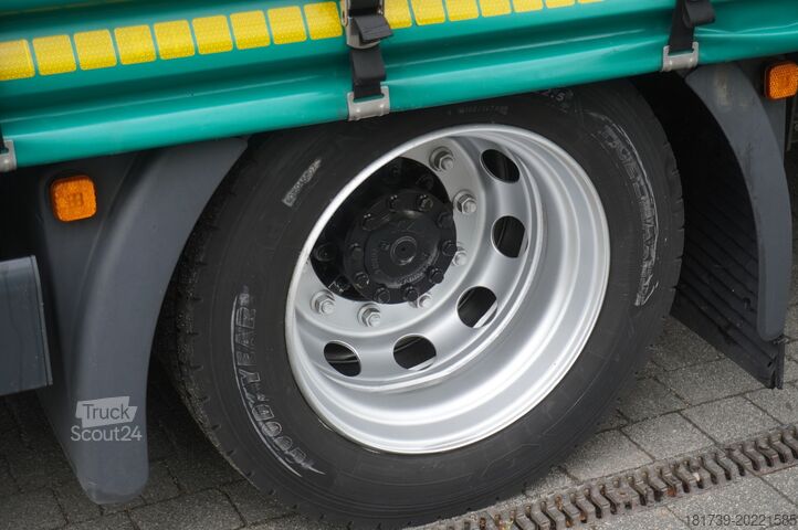Schiebeplane & Anhänger MAN TGX 18.470 / 2022 / Curtainsider 19 EPAL