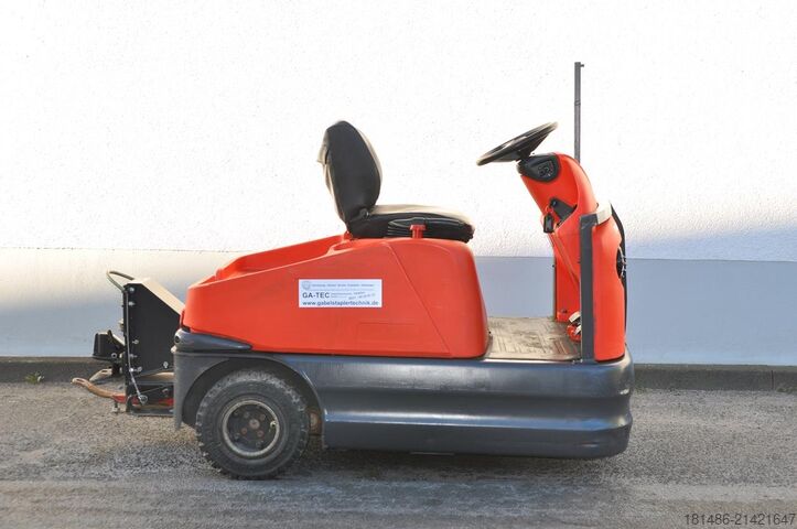 Vontatási traktor Linde P60Z