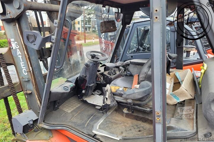 Dyzeliniai krautuvai Linde H80D/900