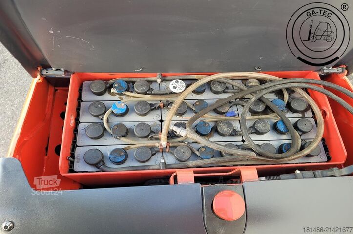 Empilhador manual Linde L14