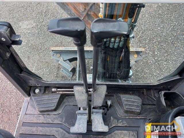 Miniterrassier Case CX19D Yanmar 3cil. - monogiek - kantelbak - hyd...