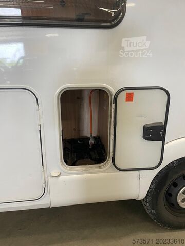 Ημι-ενσωματωμένο αυτοκινούμενο τροχόσπιτο Fiat Ducato Carasuite 650 MF | Teilintegriert | Voll ausgestattet