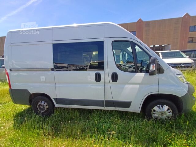 Furgonetă Fiat Ducato Camper | 2 Schlafplätze | Küche | Reisefertig