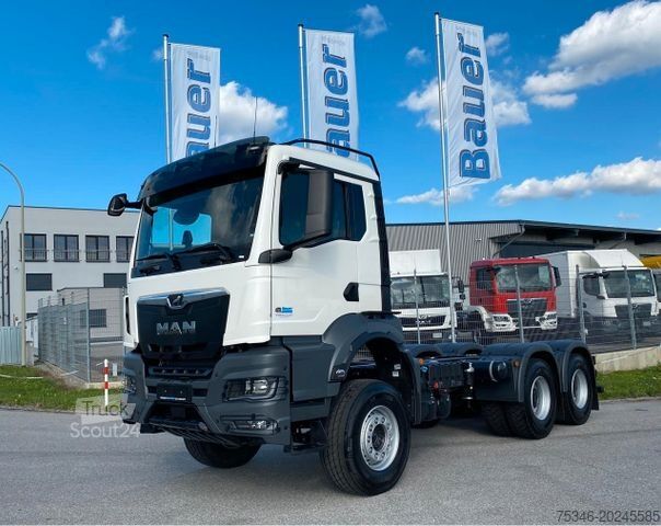 Camión volquete MAN TGS 33.520 BL 6x4 CH/33 to/RS 3,60 m/PTO/AHK/Neu