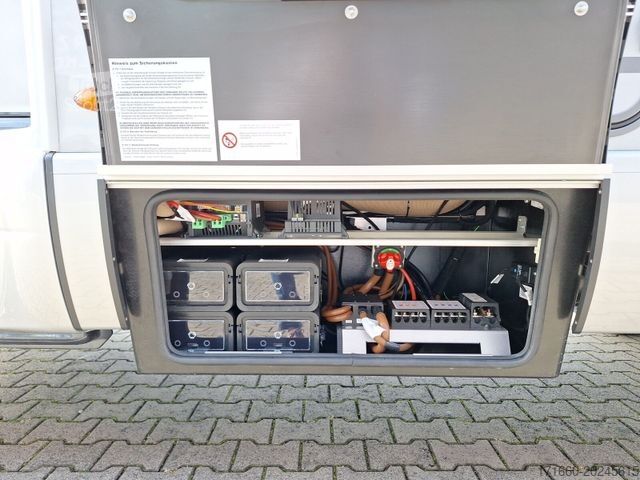 Ημιενσωματωμένο αυτοκινούμενο τροχόσπιτο HYMER/ERIBA ML-T CrossOver 570 Winter Paket, Leder, AHK